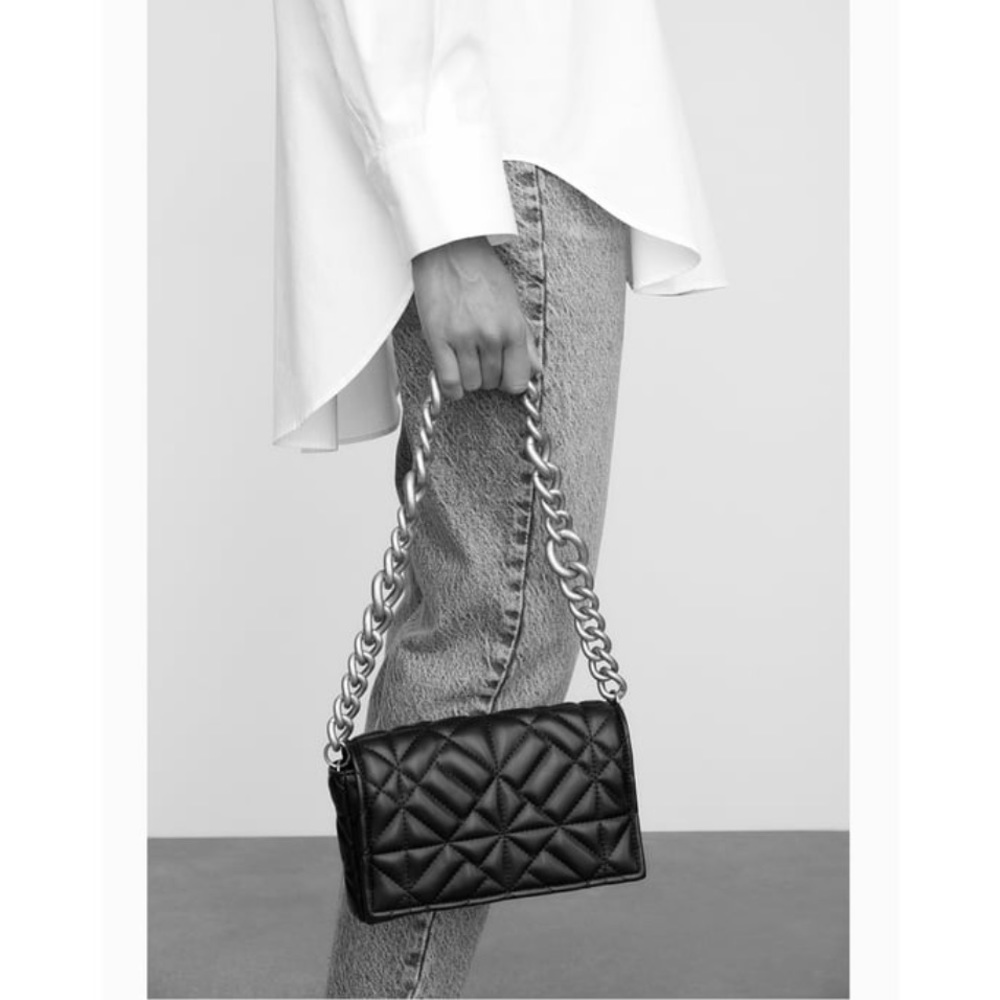 ZARA shoulder quilted bag